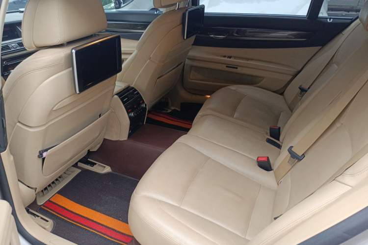 Used BMW 7 Series 2013 740Li xDrive Left Rear Seat
