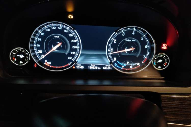 Used BMW 7 Series 2013 730Li Luxury Model Odometer Close Up