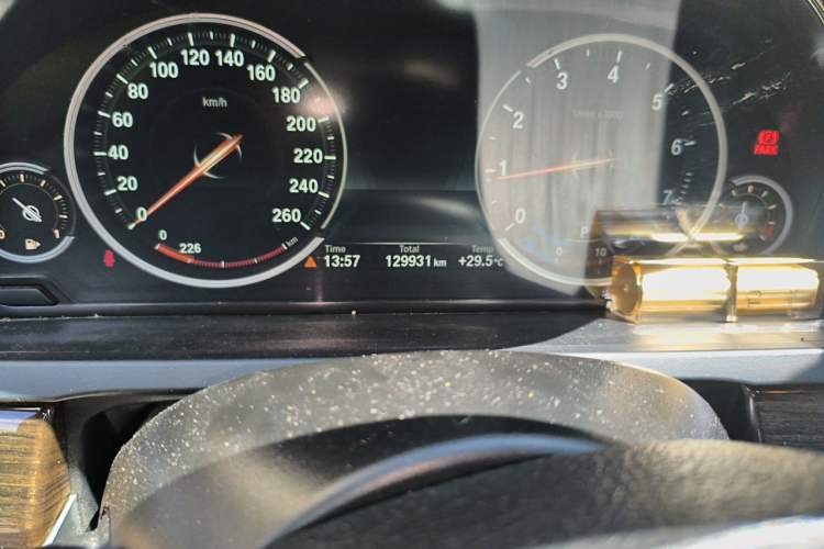 Used BMW 7 Series 2013 730Li Leading Model Odometer Close Up