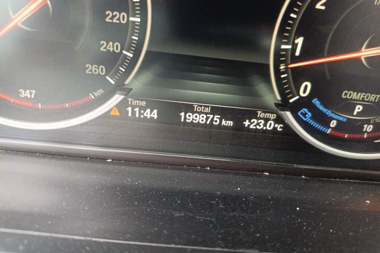 Used BMW 7 Series 2013 740Li xDrive Odometer Close Up