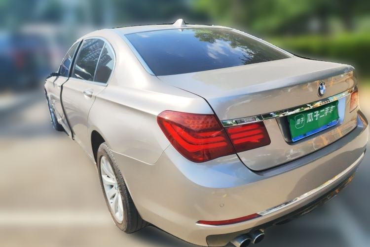 Used BMW 7 Series 2013 730Li Leading Model Rear Left 45 Deg