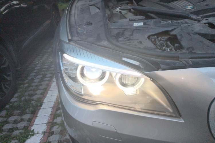 Used BMW 7 Series 2013 730Li Luxury Model Right Front Headlight