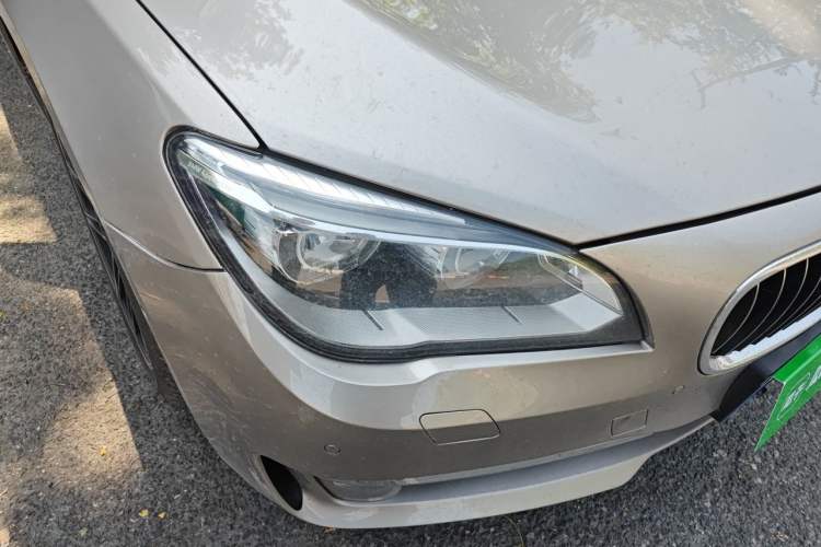 Used BMW 7 Series 2013 740Li Luxury Model Right Front Headlight