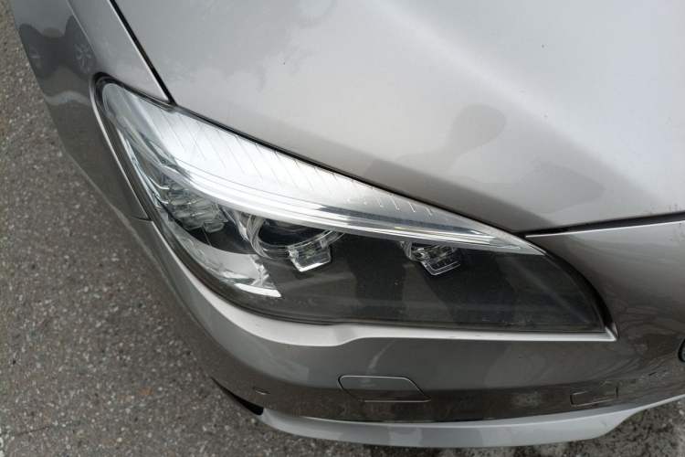 Used BMW 7 Series 2013 740Li xDrive Right Front Headlight