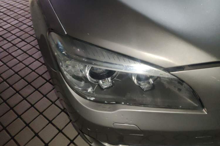 Used BMW 7 Series 2013 740Li Luxury Model Right Front Headlight