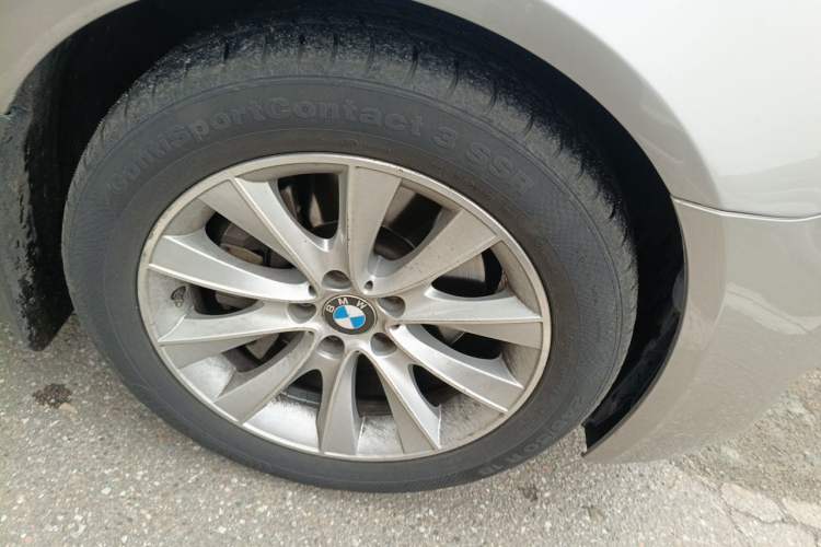 Used BMW 7 Series 2013 740Li xDrive Right Front Wheel Hub