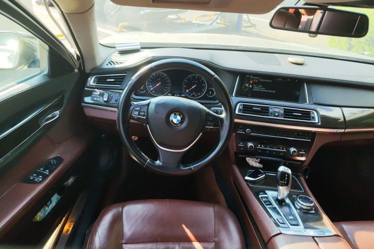 Used BMW 7 Series 2013 730Li Leading Model Steering Wheel