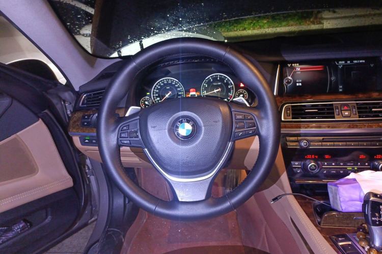 Used BMW 7 Series 2013 740Li Leading Model Steering Wheel