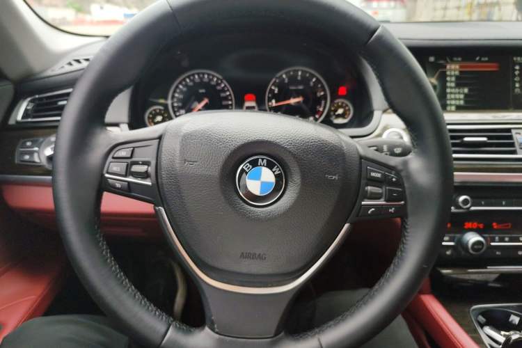 Used BMW 7 Series 2013 730Li Leading Model Steering Wheel