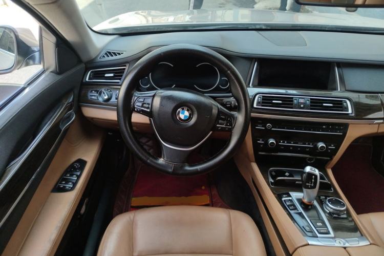Used BMW 7 Series 2013 730Li Leading Model Steering Wheel