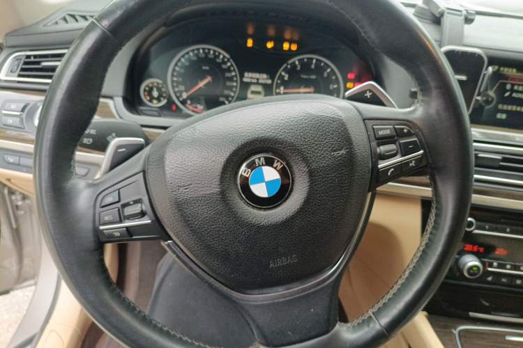 Used BMW 7 Series 2013 740Li xDrive Steering Wheel