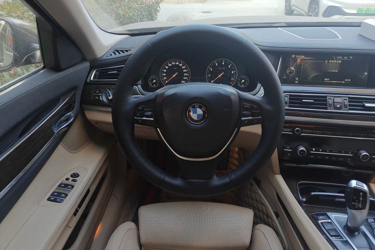 Used BMW 7 Series 2013 730Li Leading Model Steering Wheel