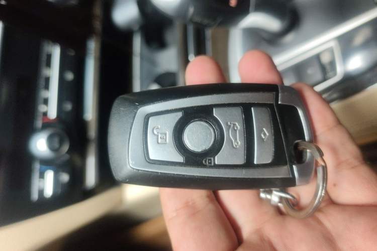 Used BMW 7 Series 2013 730Li Leading Model Vehicle Key