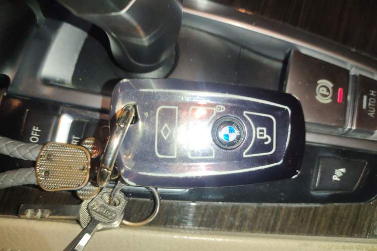 Used BMW 7 Series 2013 740Li Luxury Model Vehicle Key