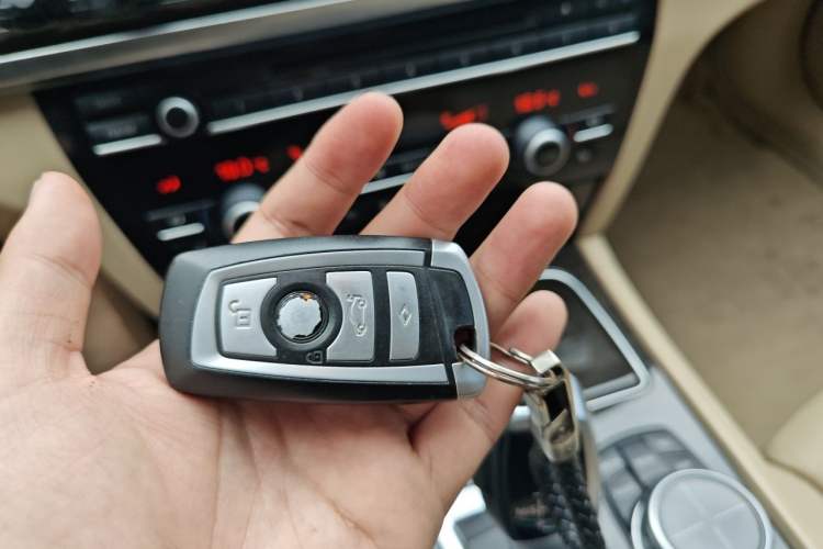 Used BMW 7 Series 2013 740Li Leading Model Vehicle Key