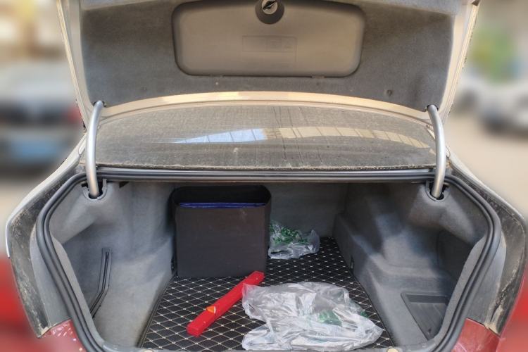 Used BMW 7 Series 2013 730Li Leading Model Trunk