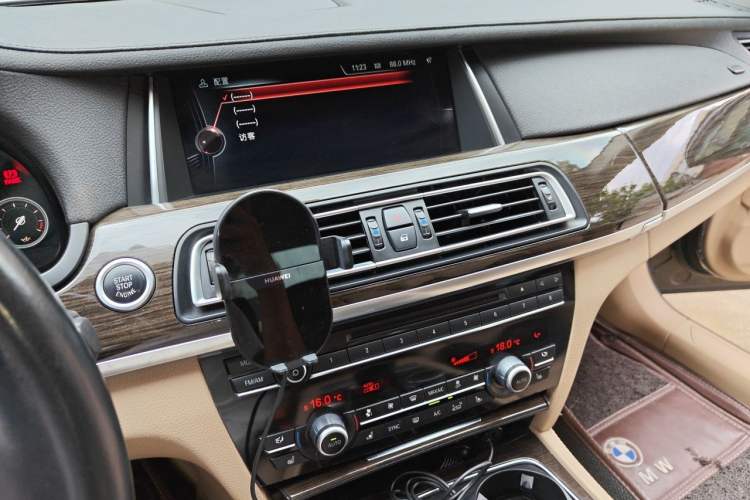 Used BMW 7 Series 2013 730Li Luxury Model Audio And AC Panel