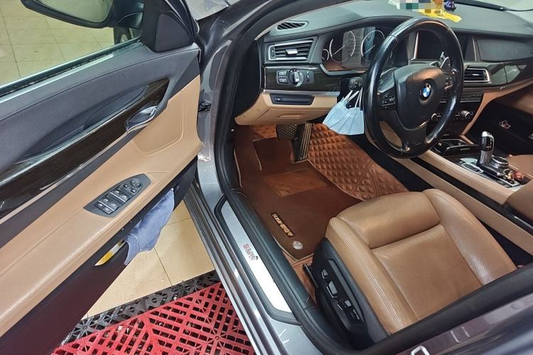 Used BMW 7 Series 2013 740Li Leading Model Driver Seat