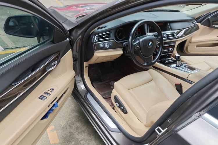 Used BMW 7 Series 2013 730Li Luxury Model Driver Seat