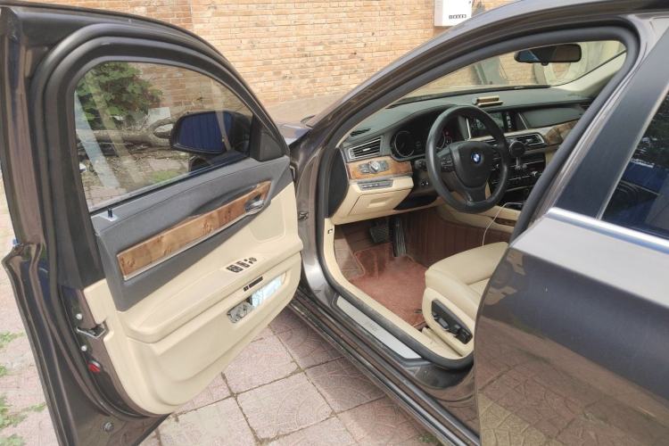 Used BMW 7 Series 2013 740Li Luxury Model Driver Seat