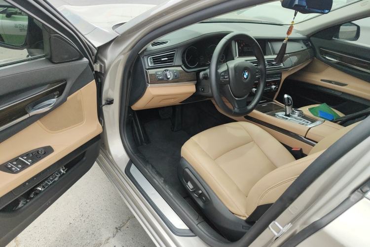 Used BMW 7 Series 2013 730Li Leading Model Driver Seat