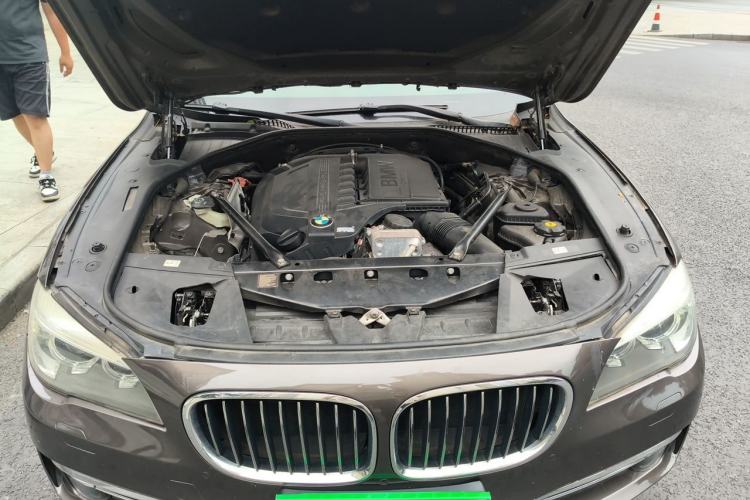 Used BMW 7 Series 2013 740Li xDrive Engine Bay