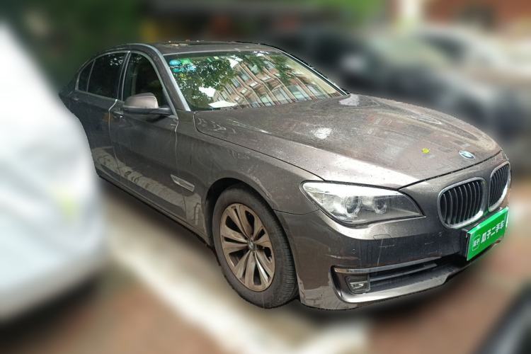 Used BMW 7 Series 2013 730Li Leading Model Front Right 45 Deg