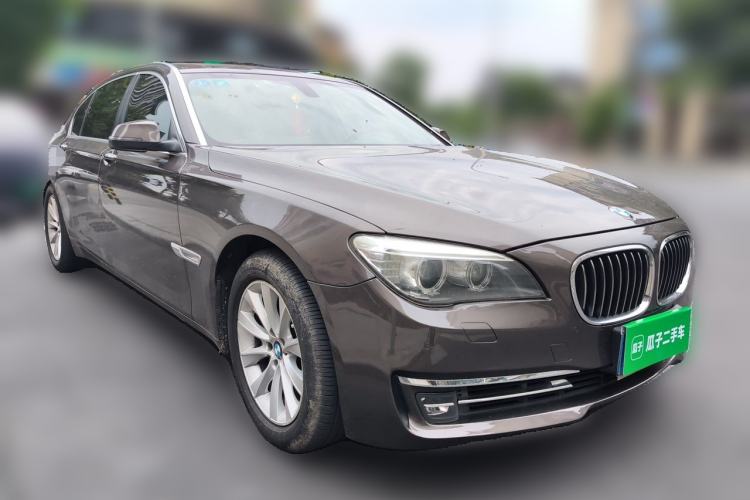 Used BMW 7 Series 2013 740Li xDrive Front Right 45 Deg