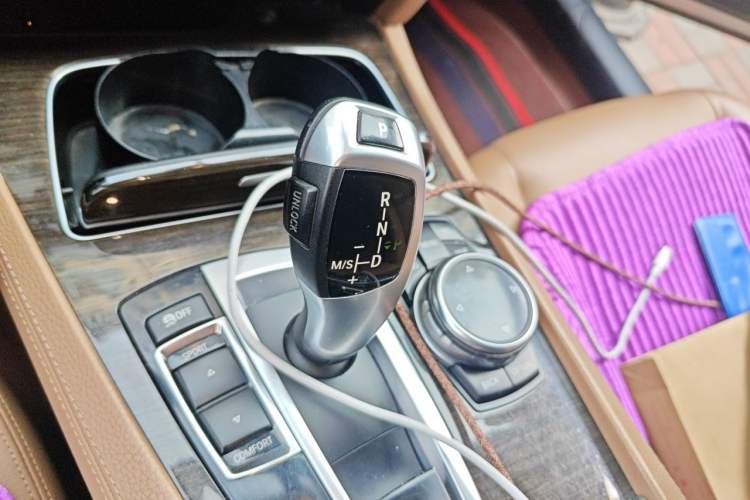 Used BMW 7 Series 2013 730Li Leading Model Gear Lever