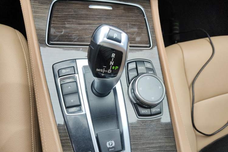 Used BMW 7 Series 2013 730Li Leading Model Gear Lever