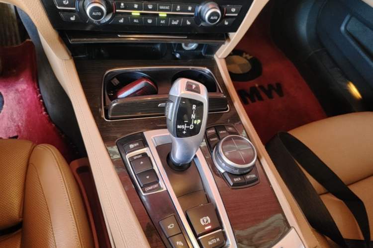 Used BMW 7 Series 2013 730Li Luxury Model Gear Lever