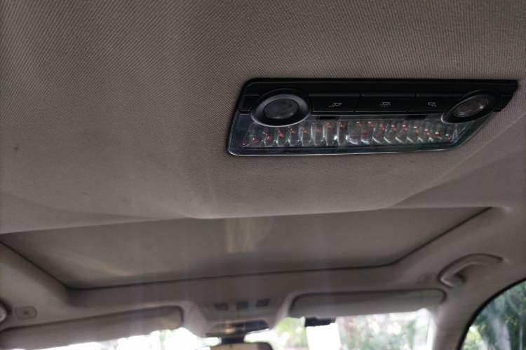 Used BMW 7 Series 2013 740Li Luxury Model Headliner