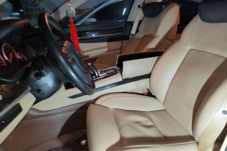 Used BMW 7 Series 2013 740Li Luxury Model Left Front Seat