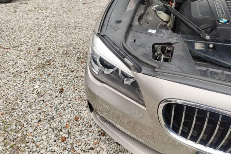 Used BMW 7 Series 2013 740Li Leading Model Right Front Headlight