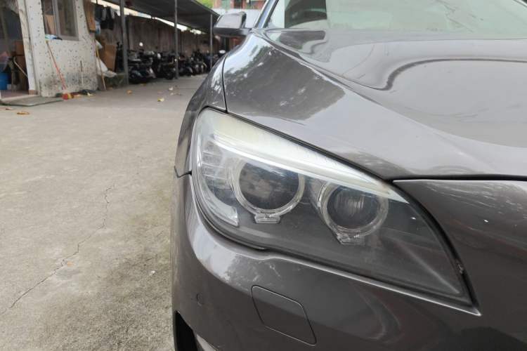 Used BMW 7 Series 2013 730Li Luxury Model Right Front Headlight