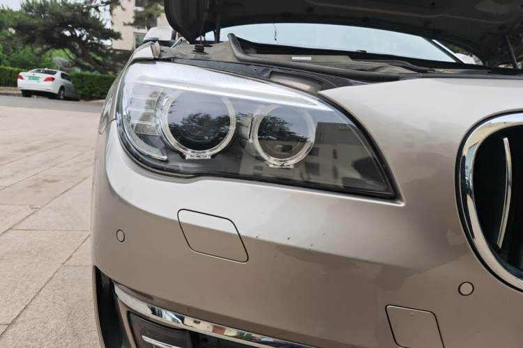Used BMW 7 Series 2013 730Li Leading Model Right Front Headlight