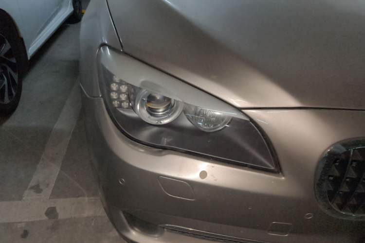 Used BMW 7 Series 2013 740Li Luxury Model Right Front Headlight