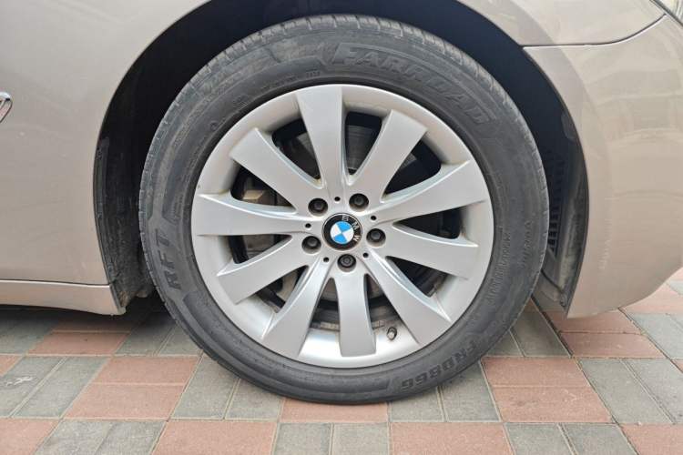 Used BMW 7 Series 2013 730Li Leading Model Right Front Wheel Hub
