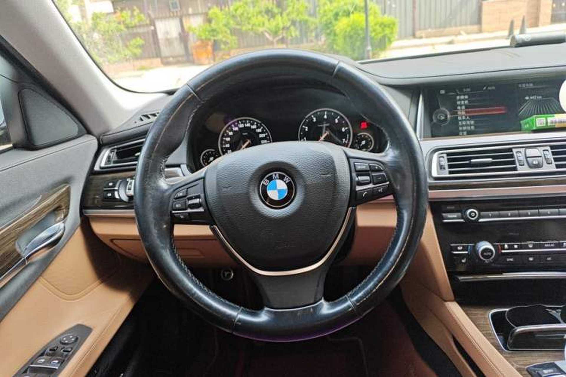 Used BMW 7 Series 2013 730Li Leading Model Steering Wheel