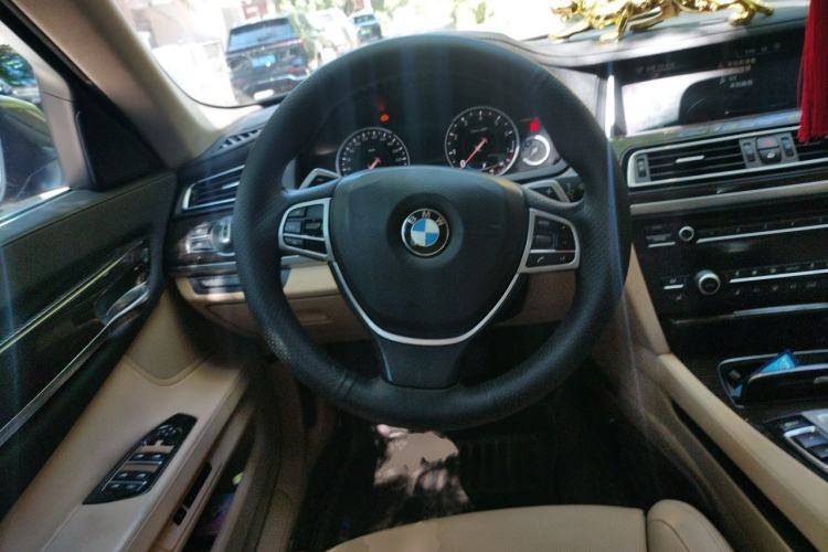 Used BMW 7 Series 2013 740Li Luxury Model Steering Wheel