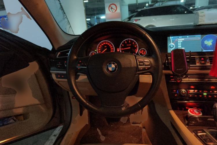 Used BMW 7 Series 2013 740Li Luxury Model Steering Wheel