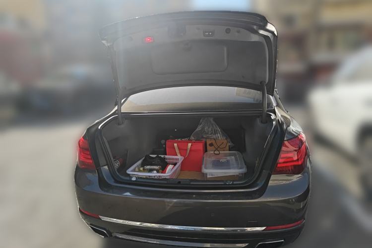 Used BMW 7 Series 2013 740Li xDrive Trunk