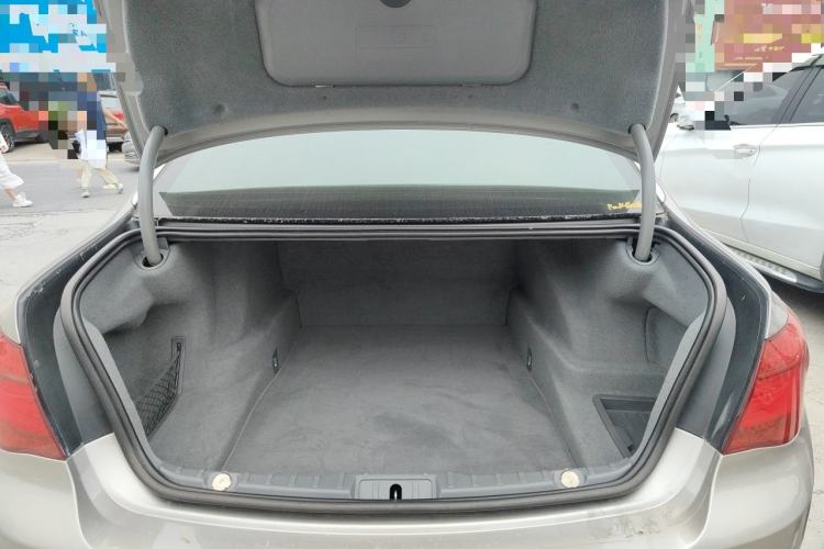 Used BMW 7 Series 2013 730Li Leading Model Trunk