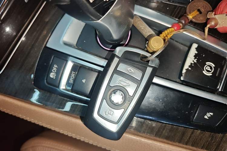Used BMW 7 Series 2013 740Li Leading Model Vehicle Key