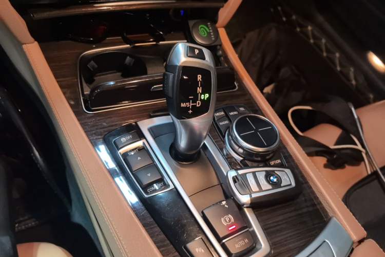 Used BMW 7 Series 2013 730Li Leading Model Gear Lever