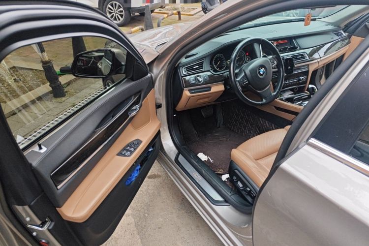 Used BMW 7 Series 2013 740Li Leading Model Driver Seat