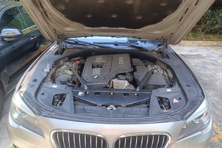 Used BMW 7 Series 2013 730Li Luxury Model Engine Bay