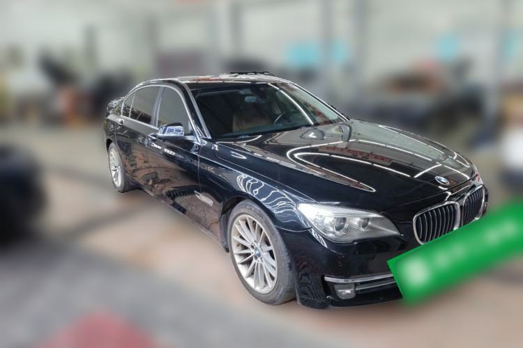 Used BMW 7 Series 2013 740Li Leading Model Front Right 45 Deg