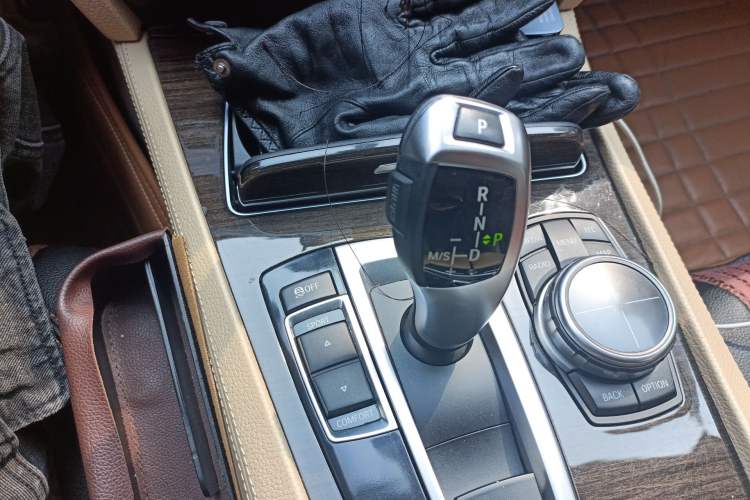 Used BMW 7 Series 2013 730Li Leading Model Gear Lever