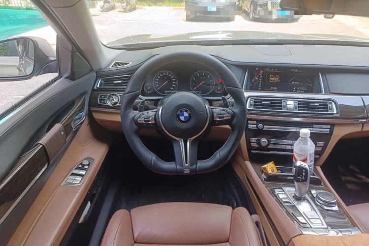 Used BMW 7 Series 2013 730Li Luxury Model Steering Wheel